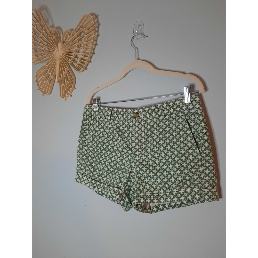 Banana Republic Sz 6P, Green‎ and White Geometric Shorts, Casual, Summer, Preppy